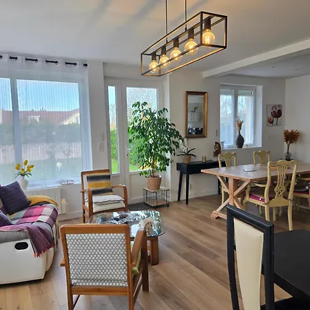 Holiday home Maison De Caen *